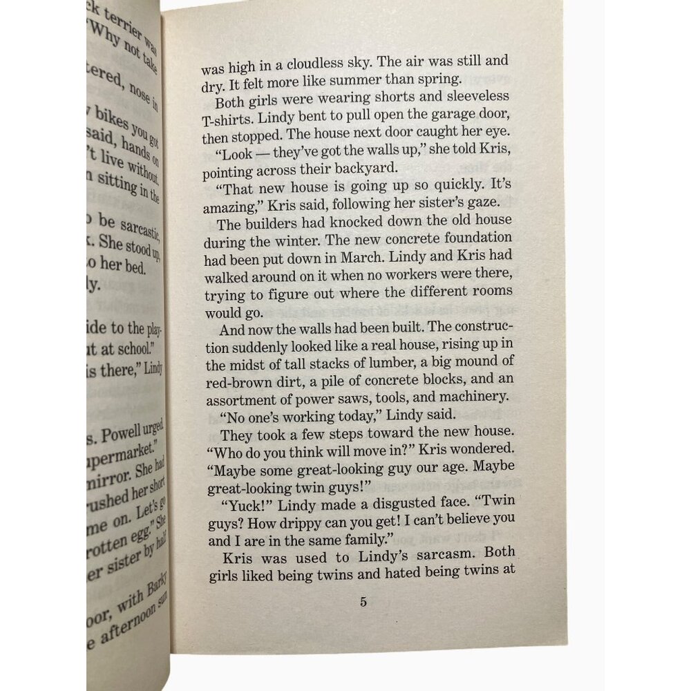 Goosebumps "Night Of The Living Dummy" By R.L. Stine 2015 Paperback Book - Picture 7 of 13